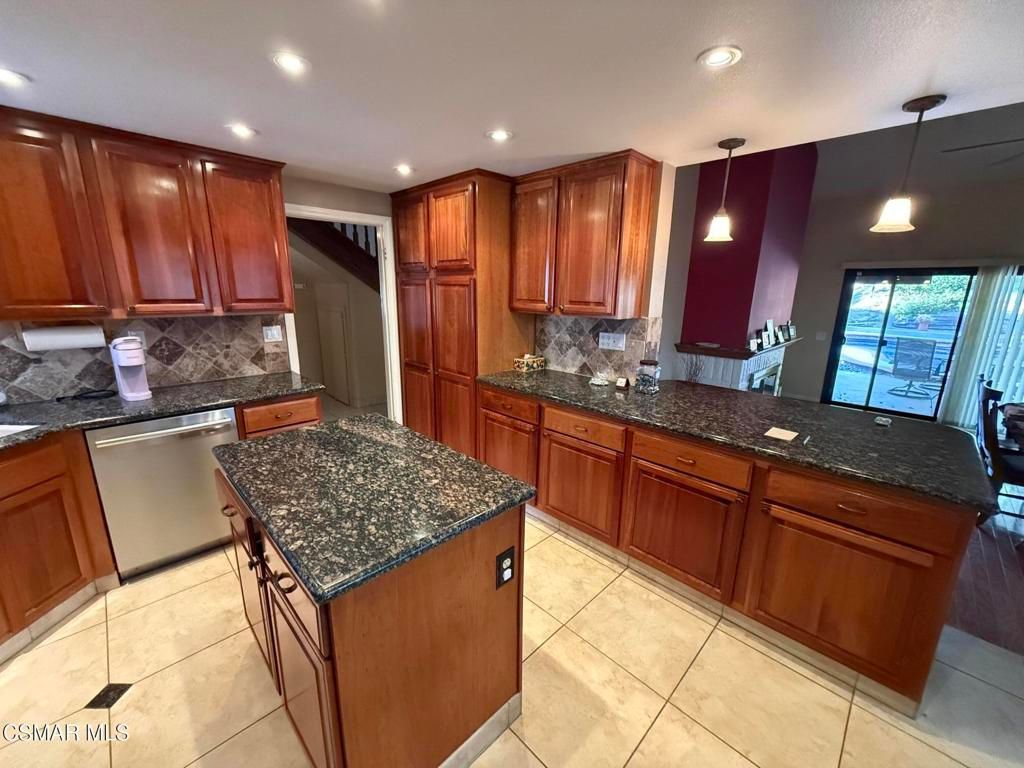 Photo of 13761 Donnybrook Lane, Moorpark, CA 93021 (MLS # 226000871)