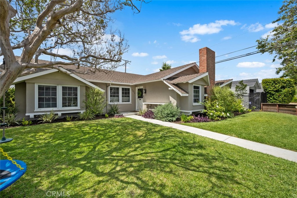 3272 Woodstock Road