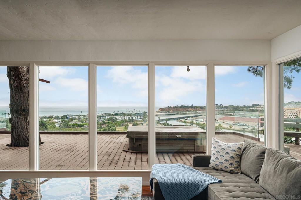 2165 Balboa Ave