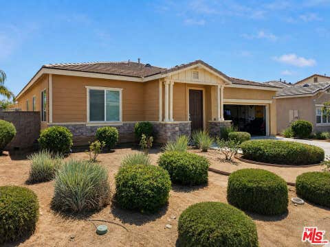 Photo of 27659 Coral Street, Romoland, CA 92585 (MLS # 26872805)