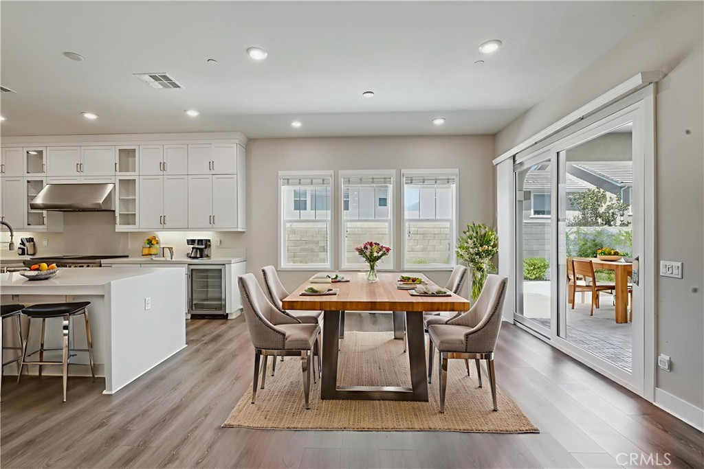 Eclipes - Residential Lease
