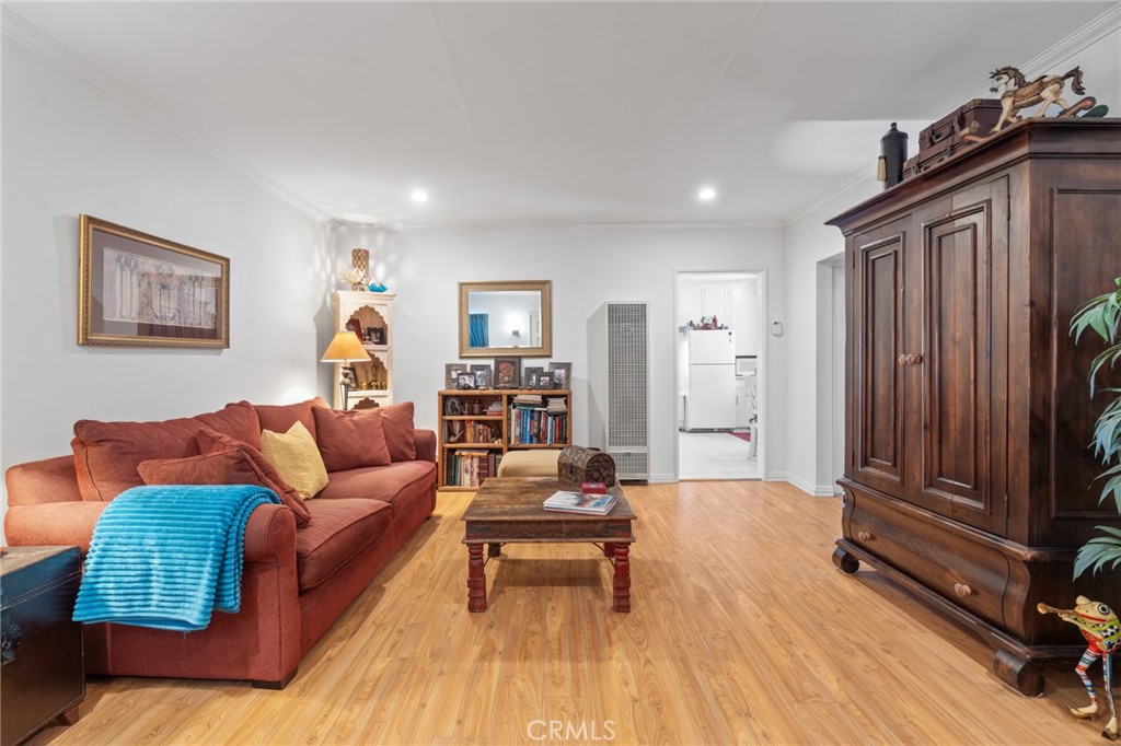 35 Columbia St
