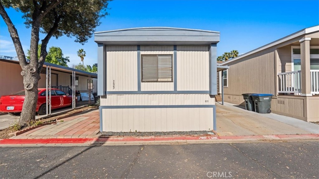 350 E San Jacinto 133