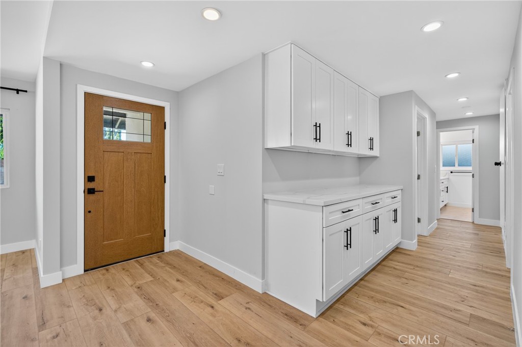 Tom Paul (W) (133) - Residential