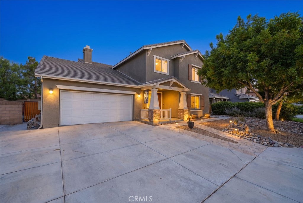3752 W Newgrove