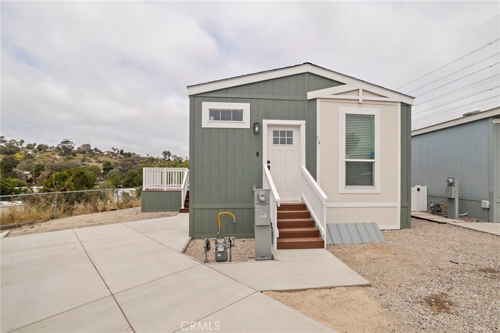 3030 Oceanside Boulevard 54