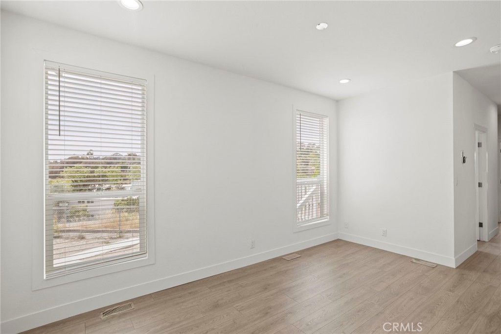 3030 Oceanside Boulevard 54