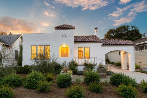 Photo of 1514 King Street, Santa Cruz, CA 95060 (MLS # ML82056973)