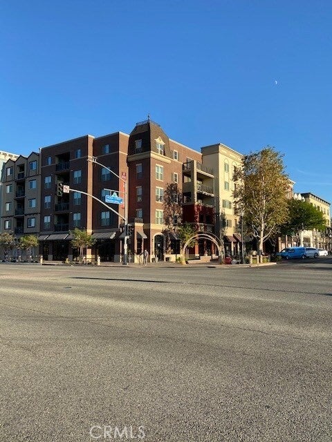 24237 Main Street