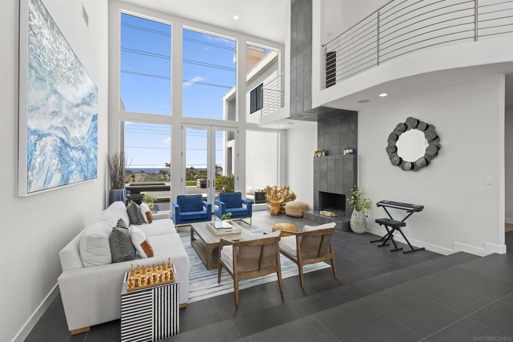 Del Mar - Residential Lease