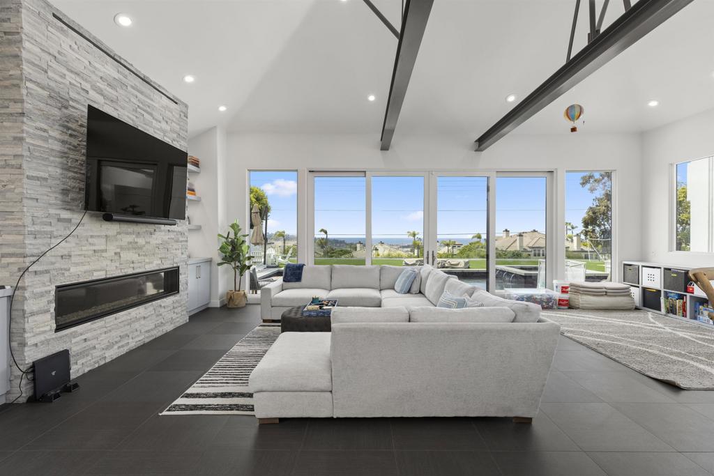 Del Mar - Residential Lease