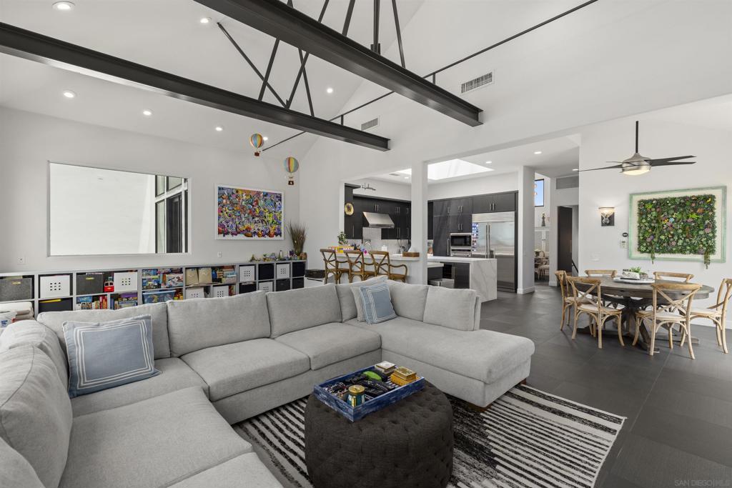 Del Mar - Residential Lease