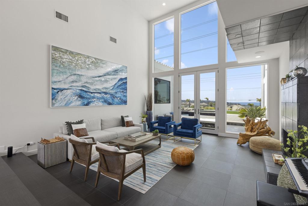 Del Mar - Residential Lease