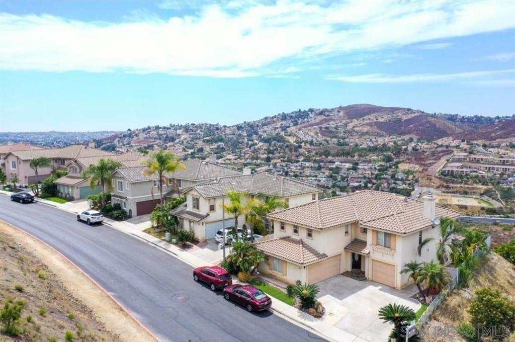 10394 Valley Waters Dr