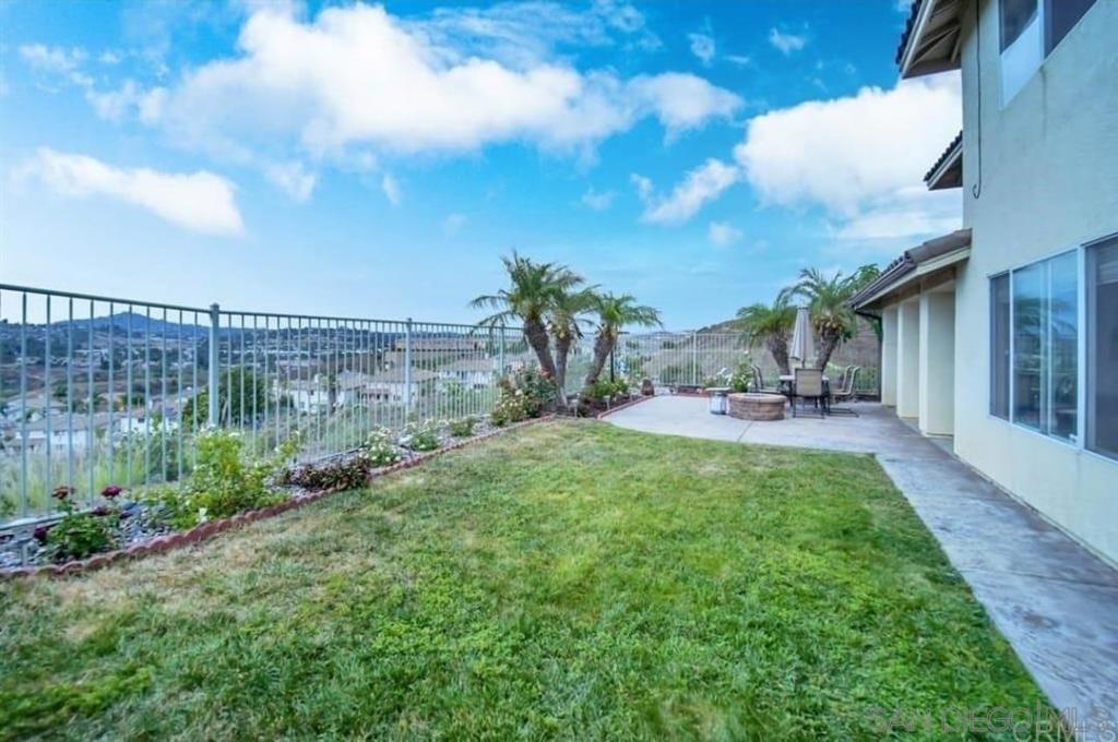 10394 Valley Waters Dr