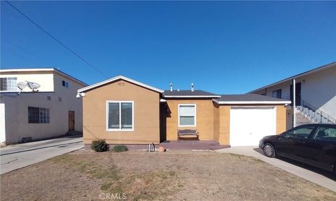 Photo of 4387 W 134th Street #G, Hawthorne, CA 90250 (MLS # SB26015778)