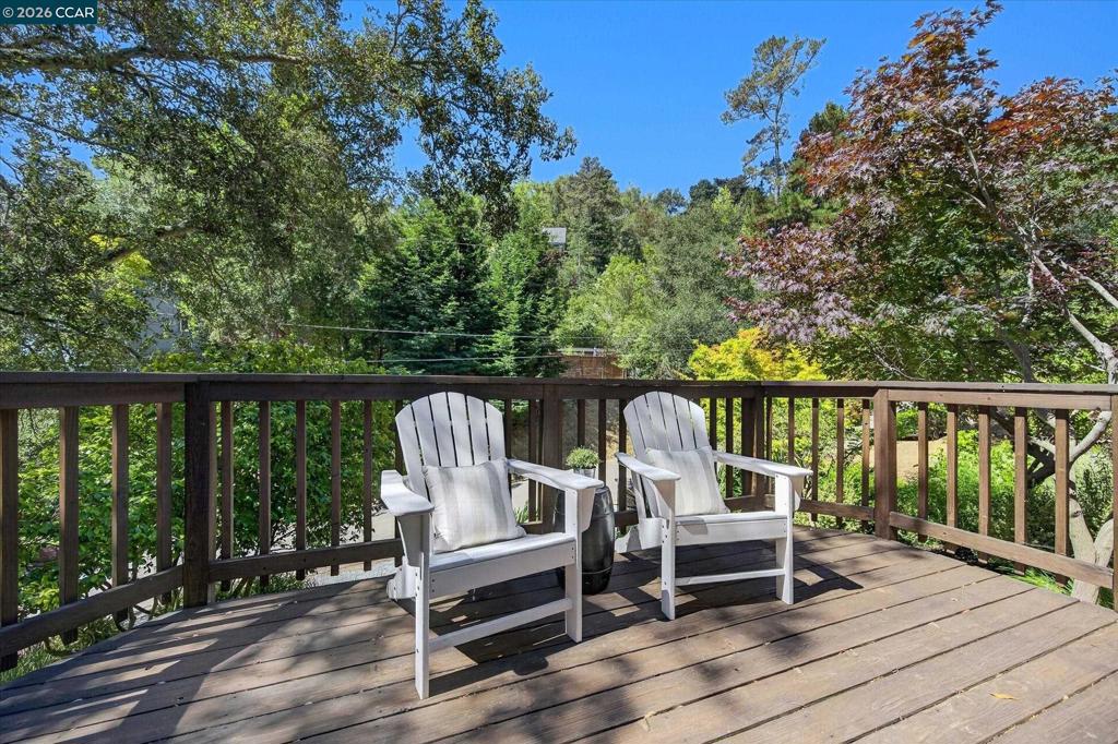 1130 Glencourt Dr