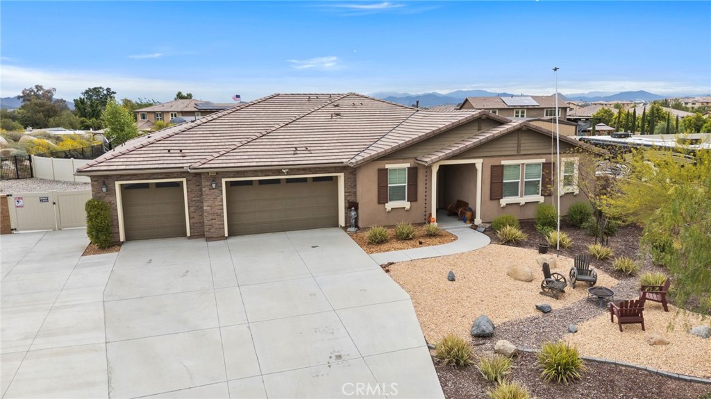 30404 Canyon Point Circle