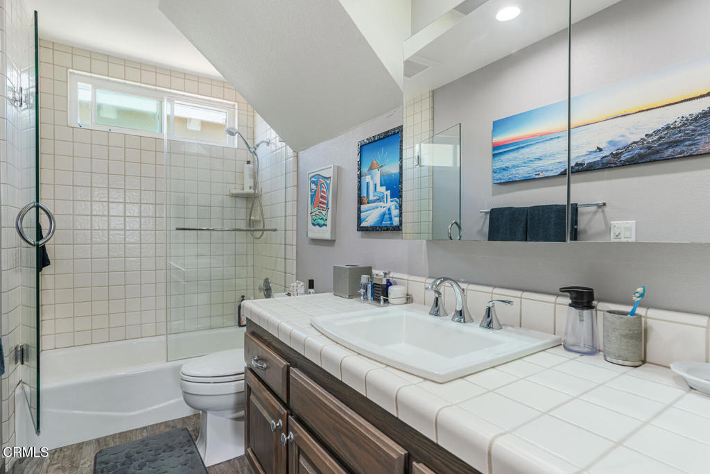 Oxnard Shores 02 - 127702 - Residential