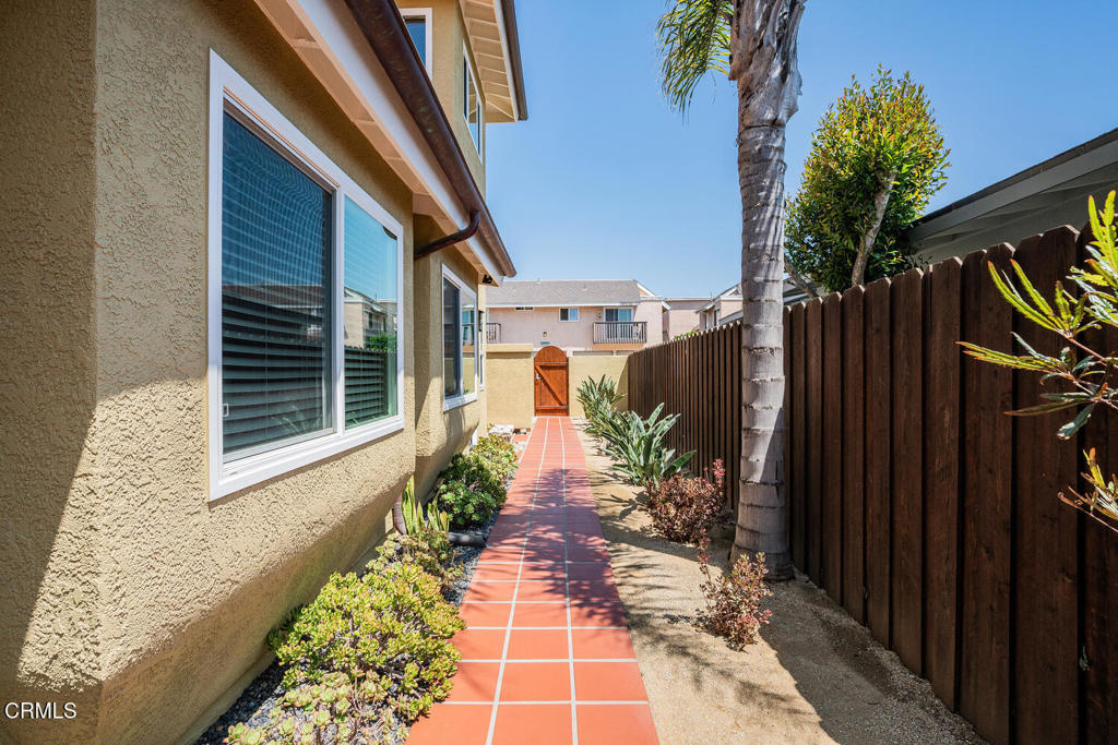 Oxnard Shores 02 - 127702 - Residential