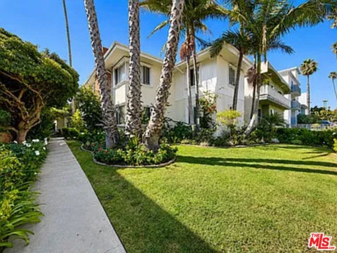 Photo of 938 6th Street #7, Santa Monica, CA 90403 (MLS # 26103605)