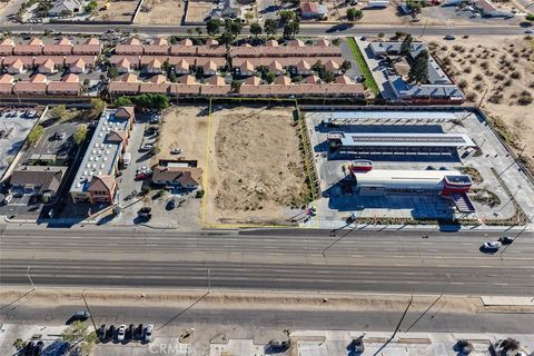 Photo of 15403 Bear Valley, Hesperia, CA 92345 (MLS # GD25255238)
