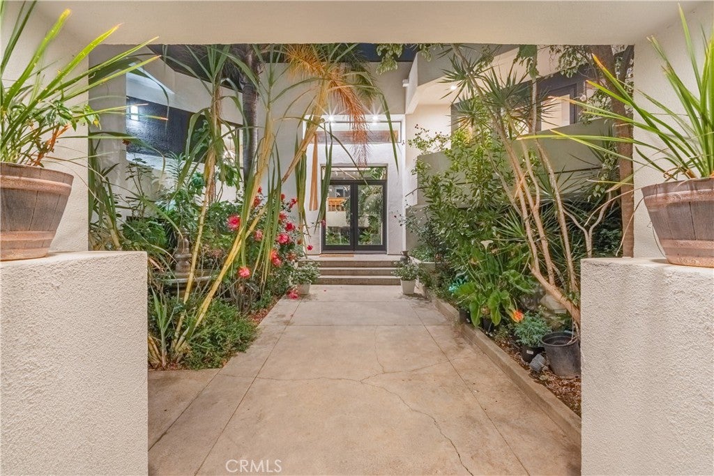2655 El Venado Drive