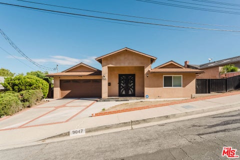 Photo of 9047 Riderwood Drive, Sunland, CA 91040 (MLS # 26904491)