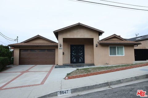 Photo of 9047 Riderwood Drive, Sunland, CA 91040 (MLS # 26904491)