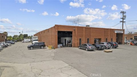 Photo of 8163 Lankershim Boulevard, North Hollywood, CA 91605 (MLS # SR25106143) Photo of 8163 Lankershim Boulevard, North Hollywood, CA 91605 (MLS # SR25106143)