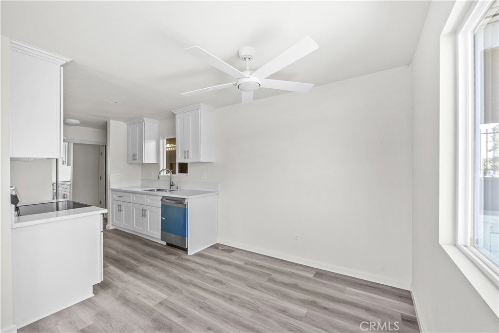 2332 E 17th 101