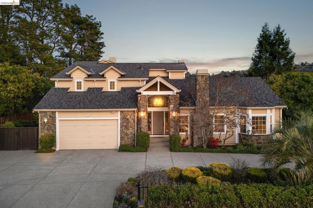 78 Scenic Dr