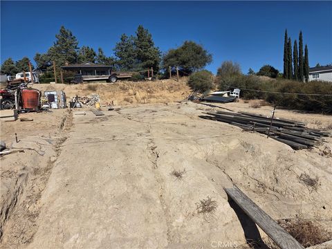 Photo of 17422 Deerbank Dr/Vic Montello, Lake Elizabeth, CA 93532 (MLS # RS25254860)