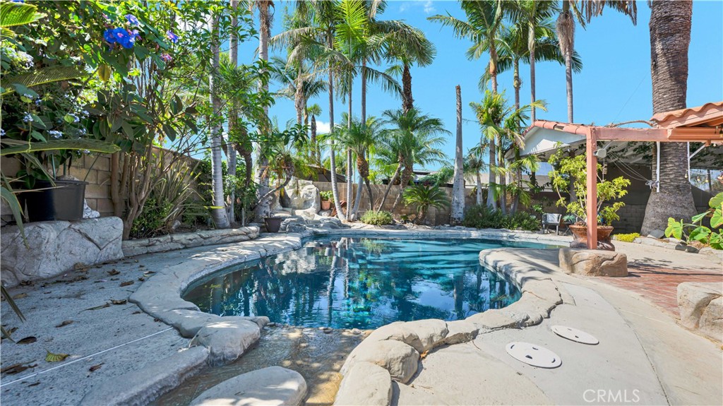 Classic Fountain Valley (CLFV) - Residential