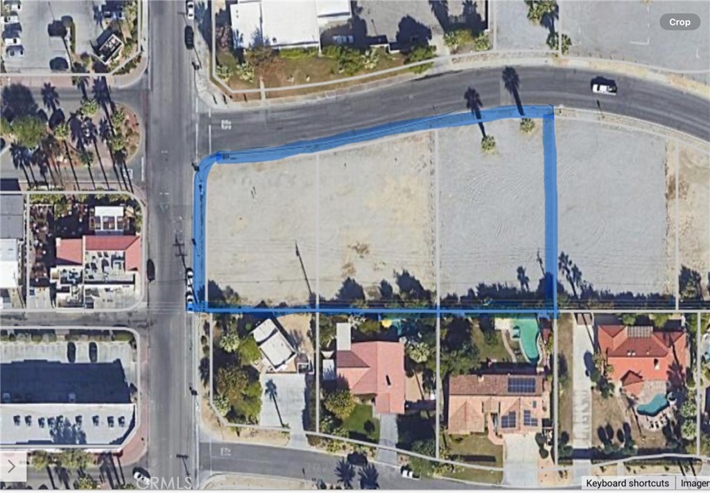 La Quinta Village - Land