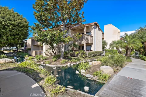 MLS: OC26197587
