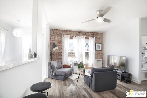 Photo of 250 S Kenmore Avenue, Los Angeles, CA 90004 (MLS # 26636421PS)