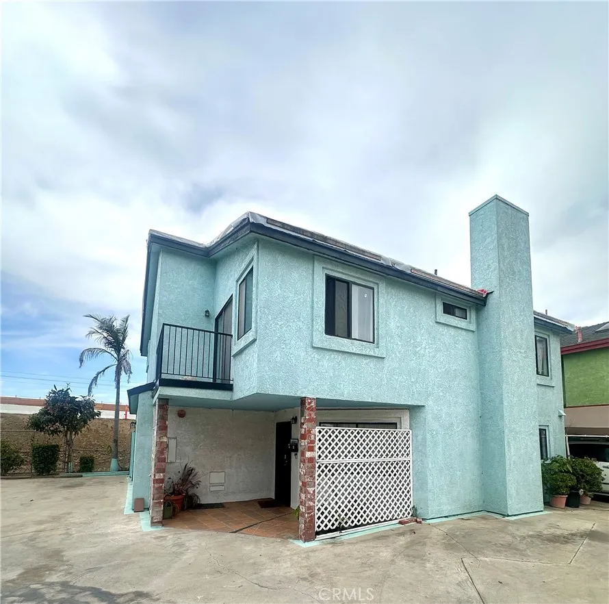 Hawthorne, California 90250, United States, 3 Bedrooms Bedrooms, ,3 BathroomsBathrooms,Residential,Active,142649