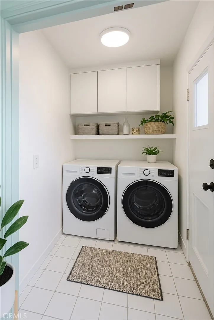 Hawthorne, California 90250, United States, 3 Bedrooms Bedrooms, ,3 BathroomsBathrooms,Residential,Active,142649