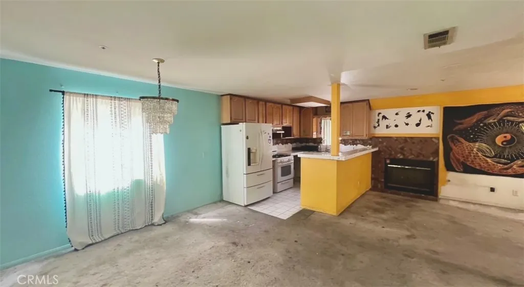 Hawthorne, California 90250, United States, 3 Bedrooms Bedrooms, ,3 BathroomsBathrooms,Residential,Active,142649