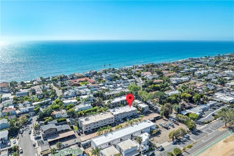Photo of 127 W Glaucus Street #B, Encinitas, CA 92024 (MLS # IV26217394)