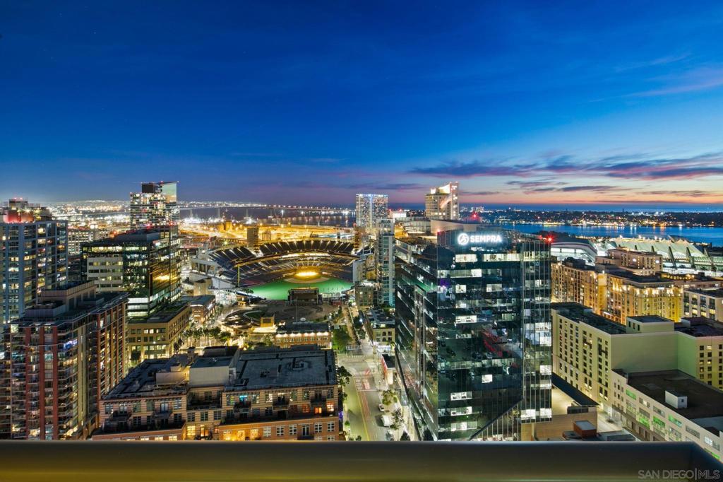 800 The Mark Ln 2801