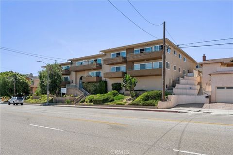 Photo of 209 S Prospect Avenue #101, Redondo Beach, CA 90277 (MLS # SB26098948)