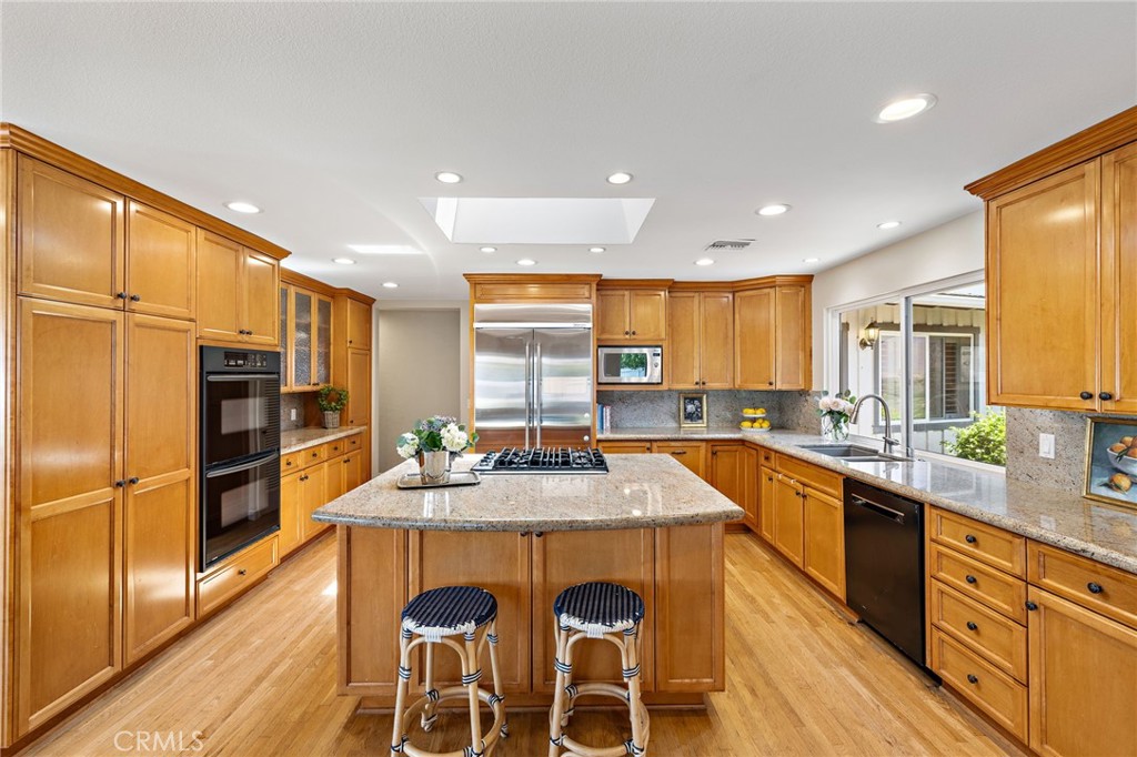 1951 Aliso Avenue