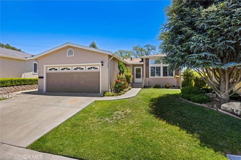 Photo of 372 Lark Drive, Paso Robles, CA 93446 (MLS # NS26102310)