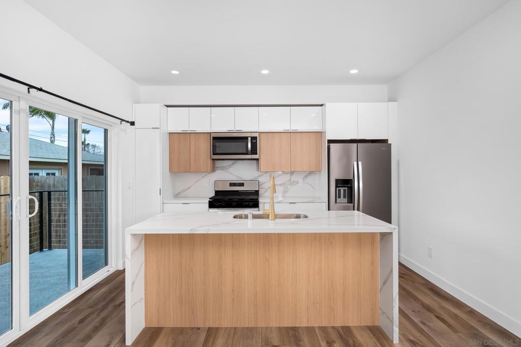 San Diego - Residential Income