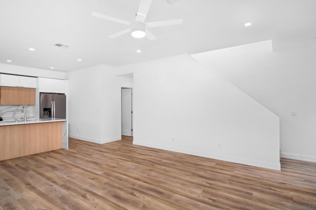 San Diego - Residential Income