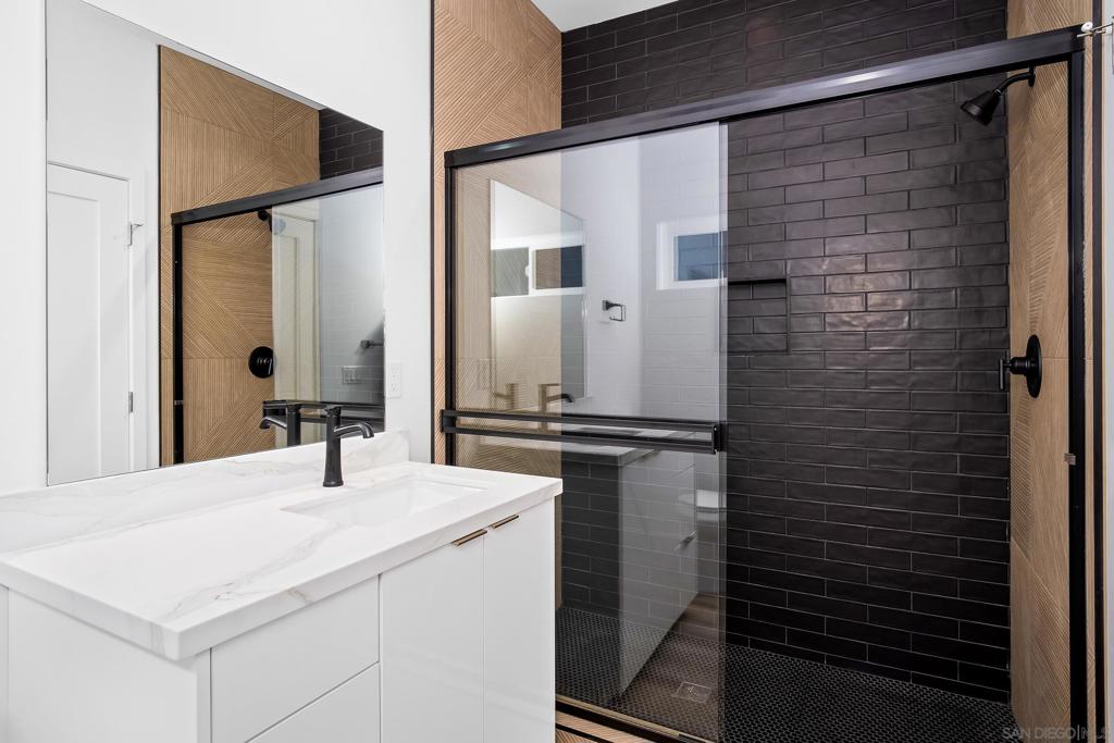 San Diego - Residential Income