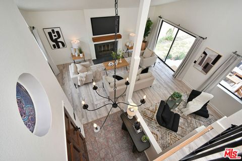 Photo of 22522 Avenue San Luis, Woodland Hills, CA 91364 (MLS # 26841471)