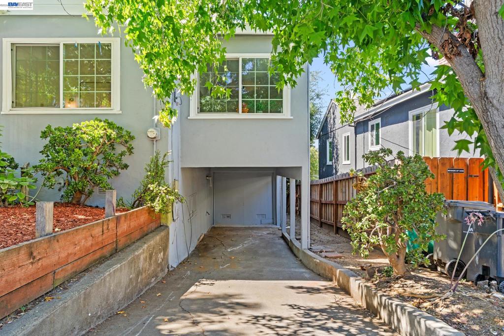 3851 Madrone Ave AVE, Oakland CA 94619